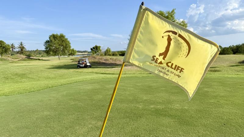 60,- US Dollar kostet die 9-Löcher-Runde für Besucher, Hotelgäste zahlen 40,- US Dollar