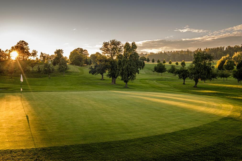 Spitzengolf auf herrlichen Plätzen - wie dem GC Owingen-Überlingen